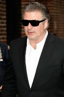 alec-baldwin-shades-suit